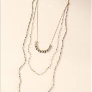 Stella & Dot Keeley Neclace